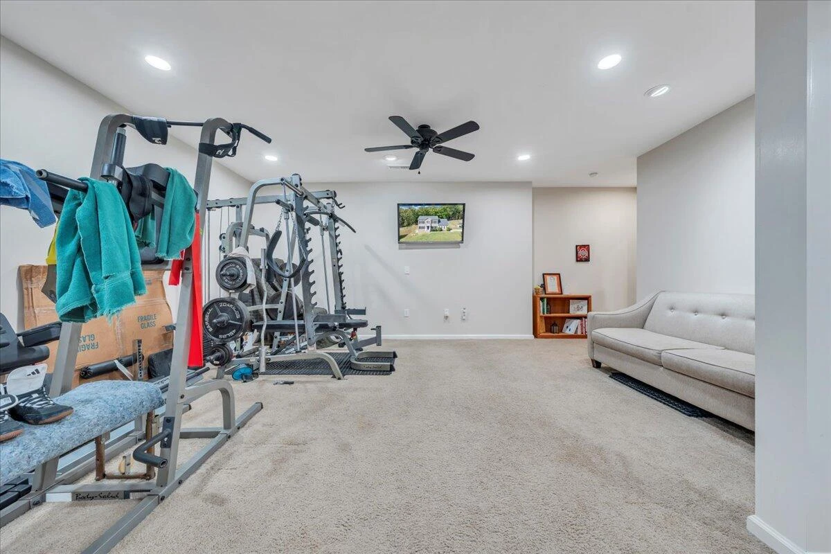 4217 Berkeley Place DR - Photo 47