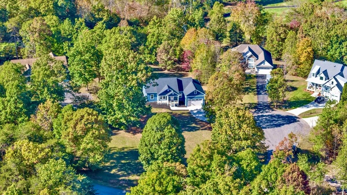 206 Spyglass LN - Photo 4