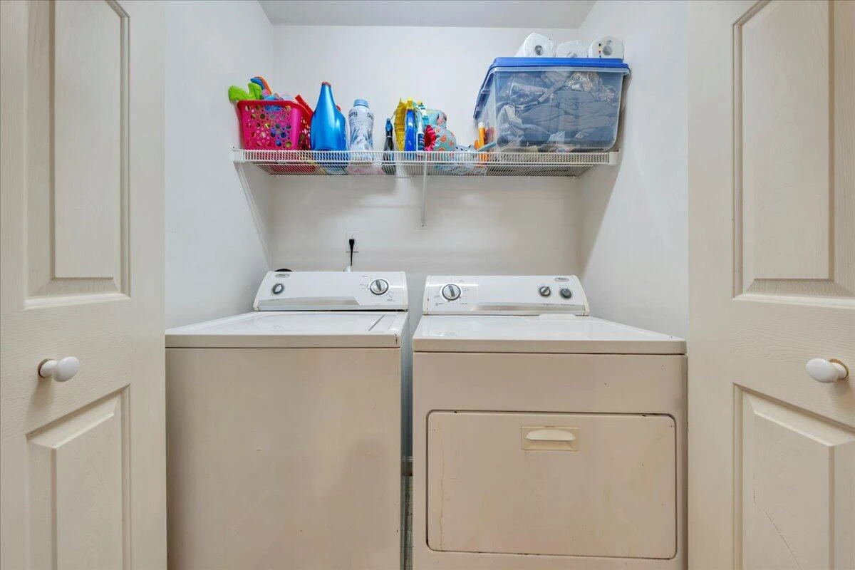 1731 18th ST SE - Photo 15