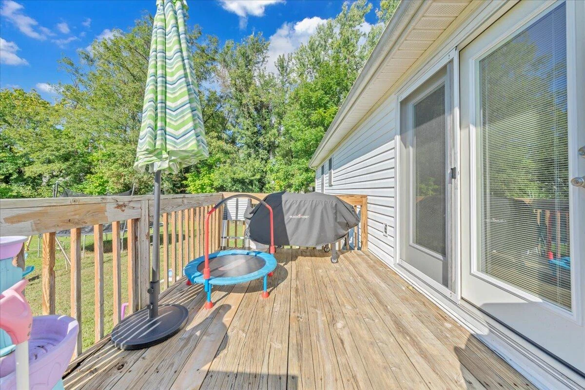 1731 18th ST SE - Photo 16