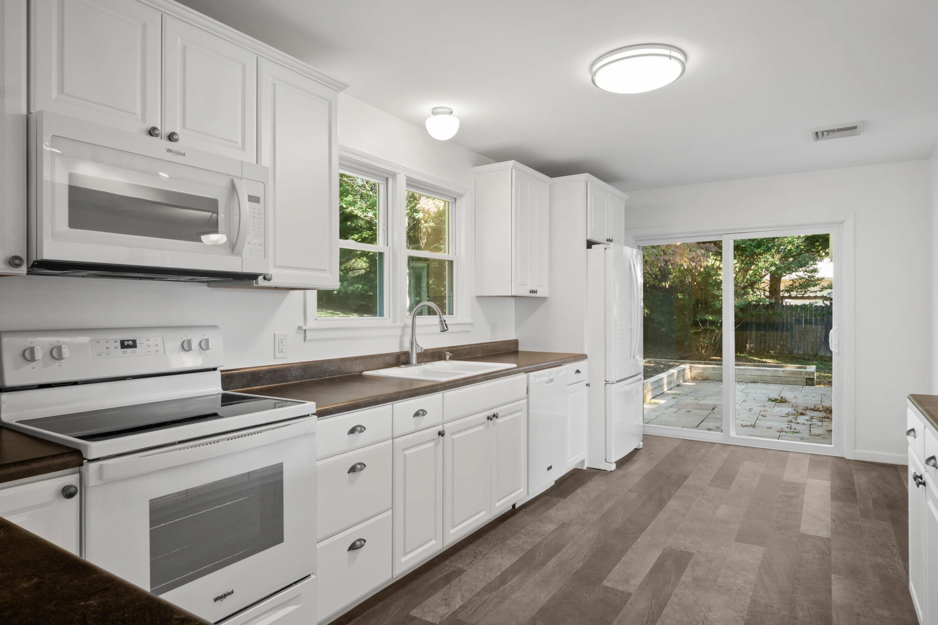 207 Ardmore ST - Photo 11