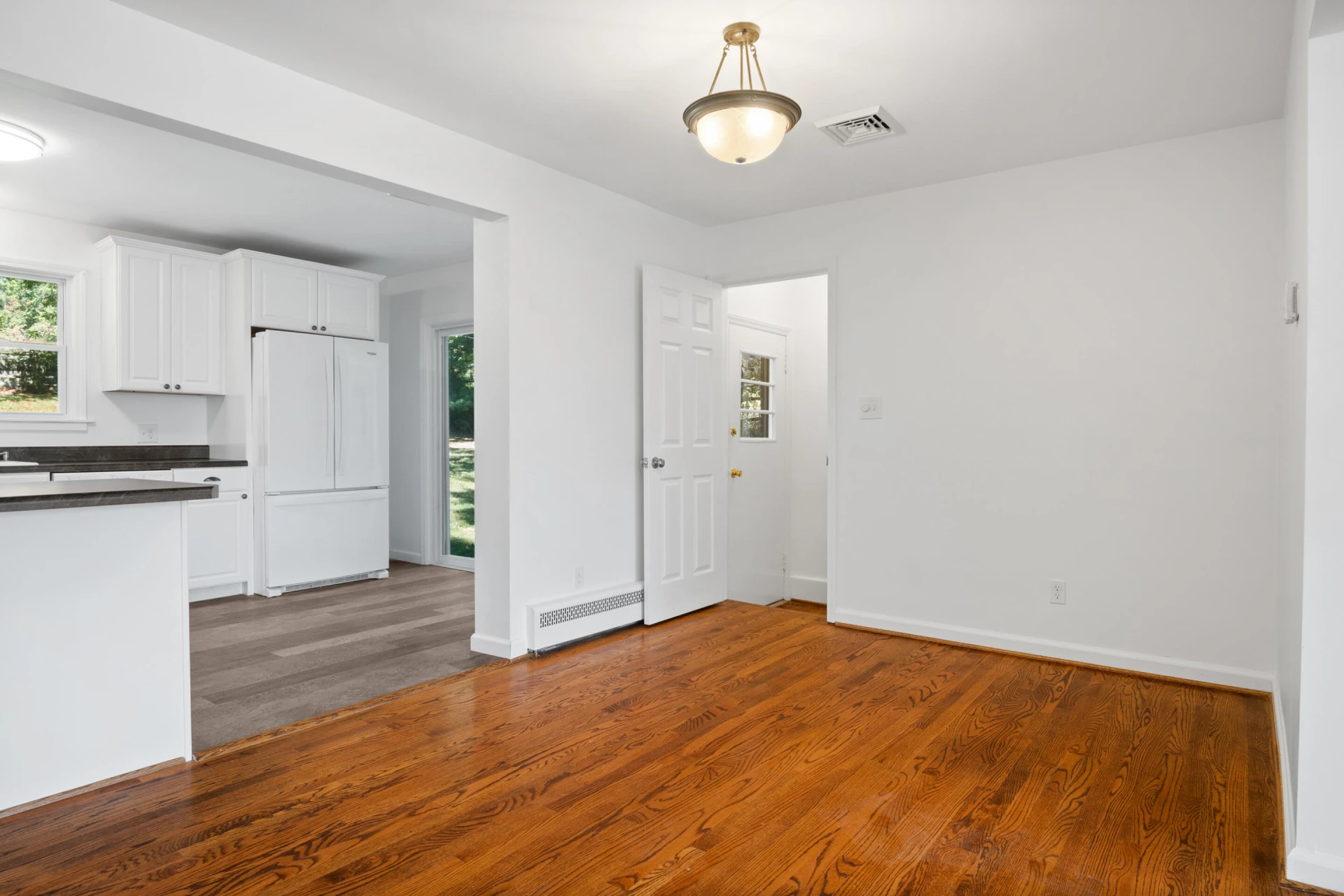 207 Ardmore ST - Photo 6