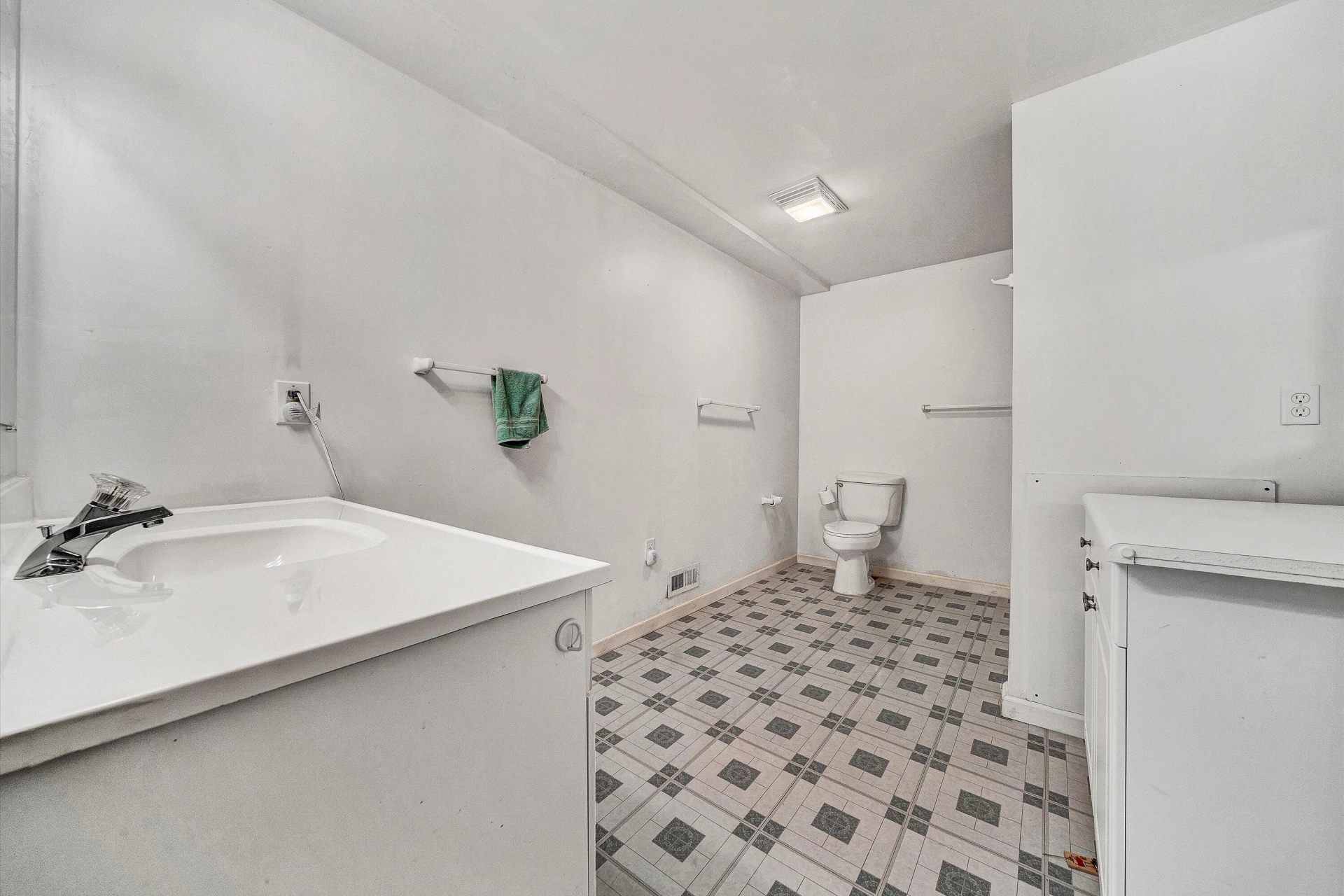 143 Plantation DR - Photo 41