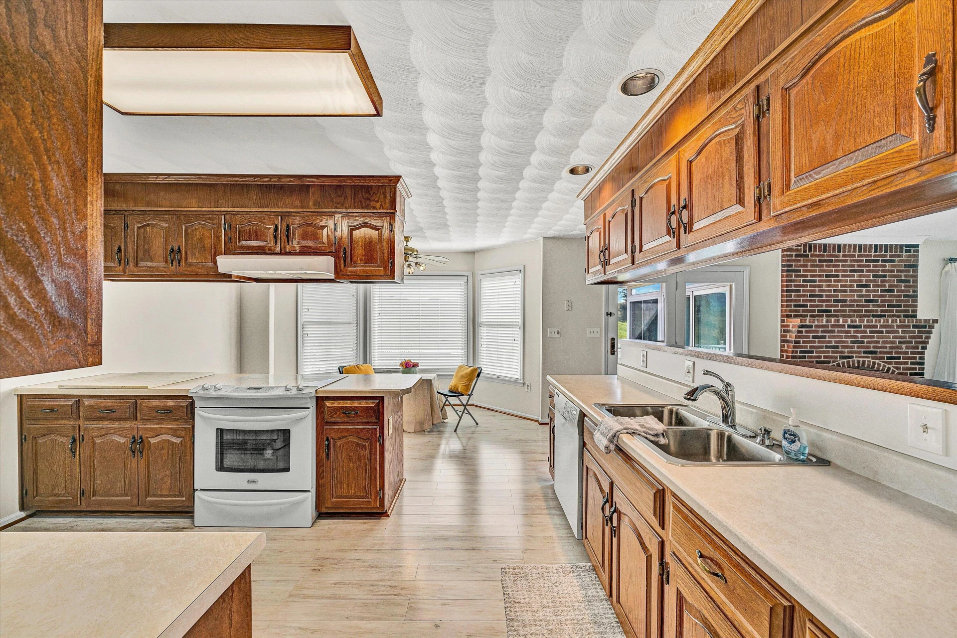 143 Plantation DR - Photo 8
