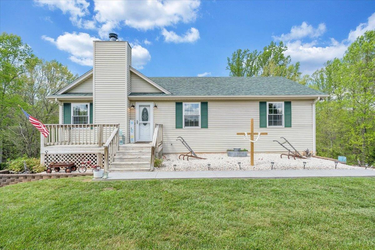 2711 Quarles RD