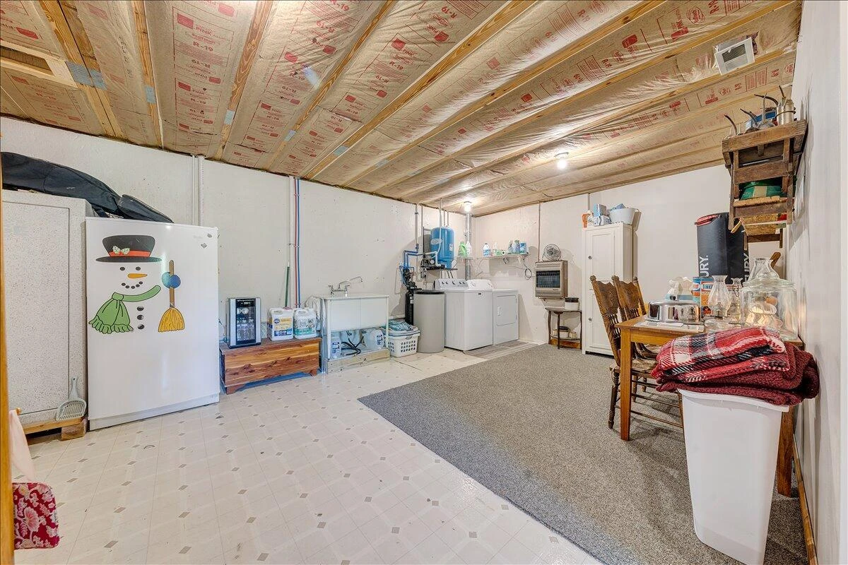 2711 Quarles RD - Photo 18