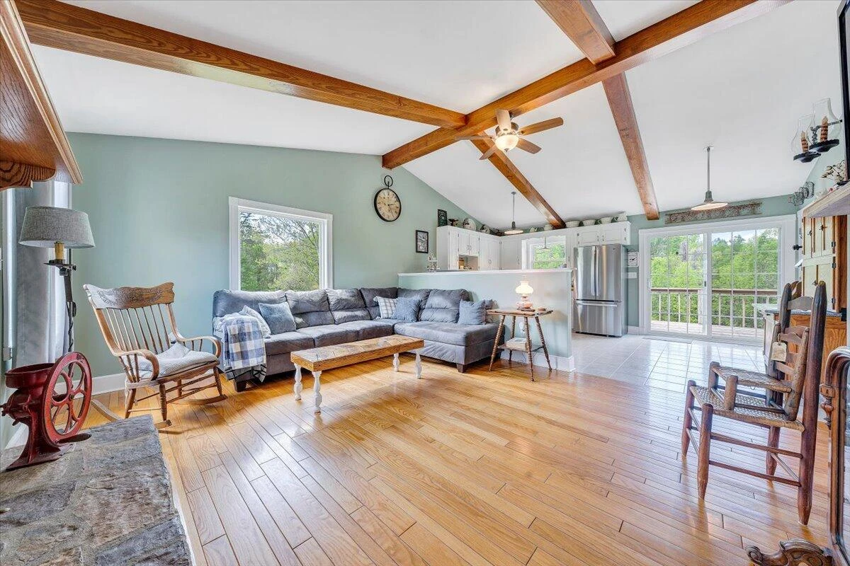 2711 Quarles RD - Photo 4