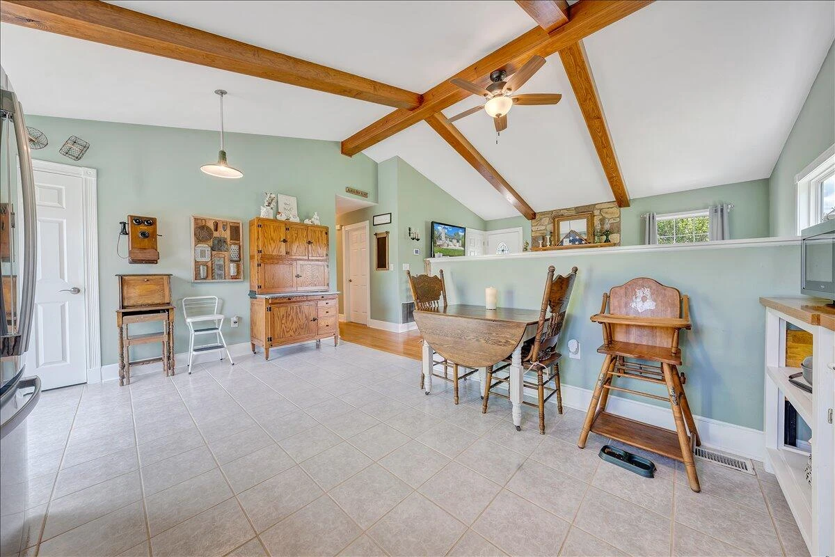2711 Quarles RD - Photo 9