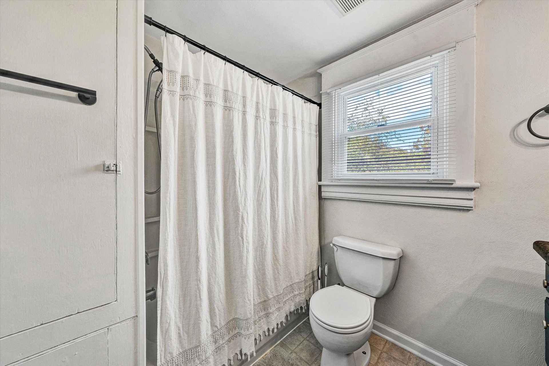 1320 Eddington RD SE - Photo 21