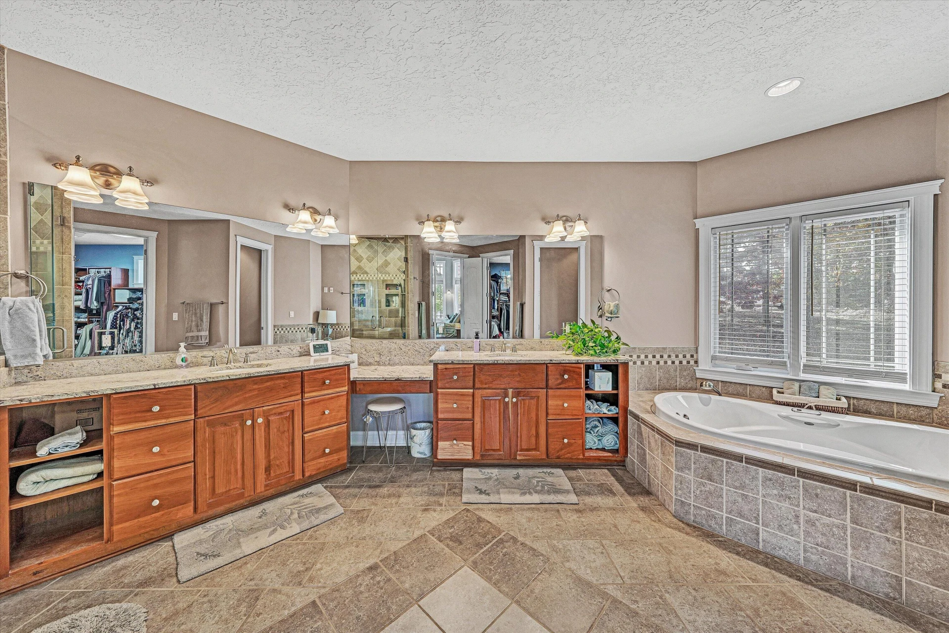 803 Compass Cove CIR - Photo 15