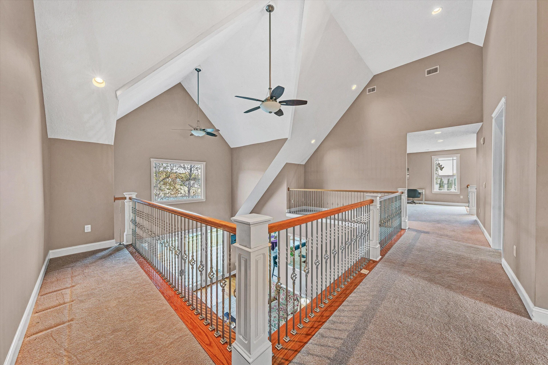 803 Compass Cove CIR - Photo 44