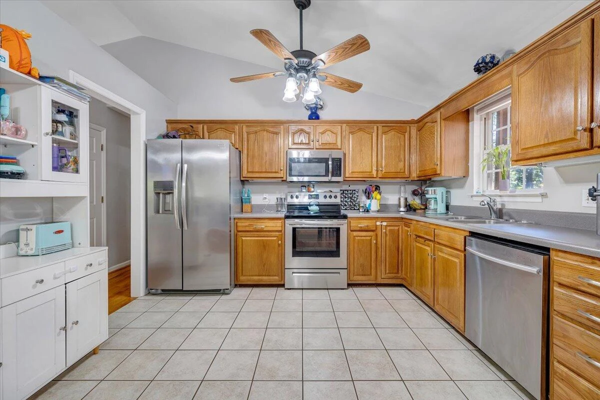 1063 Colony CT - Photo 13
