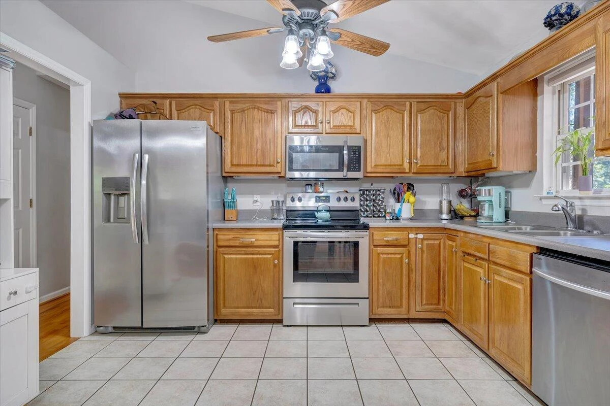 1063 Colony CT - Photo 14