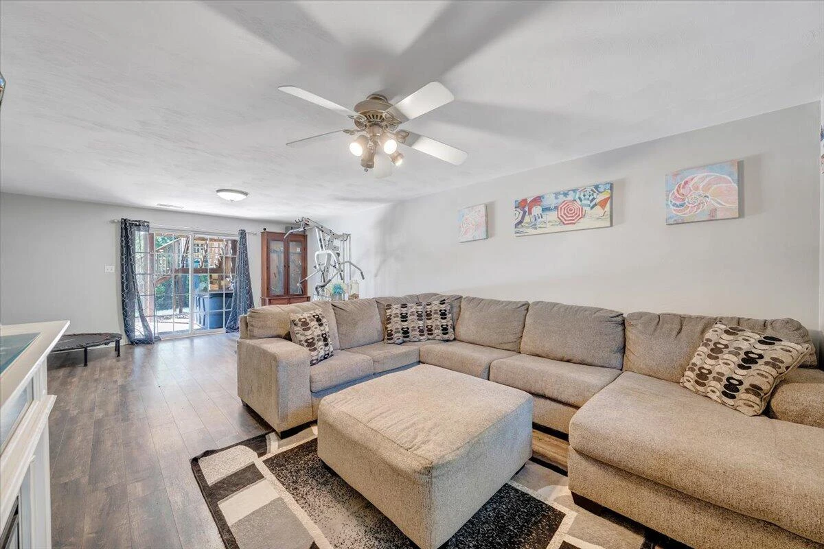 1063 Colony CT - Photo 34