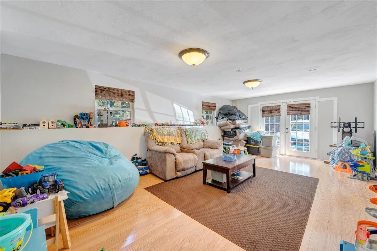 1063 Colony CT - Photo 38