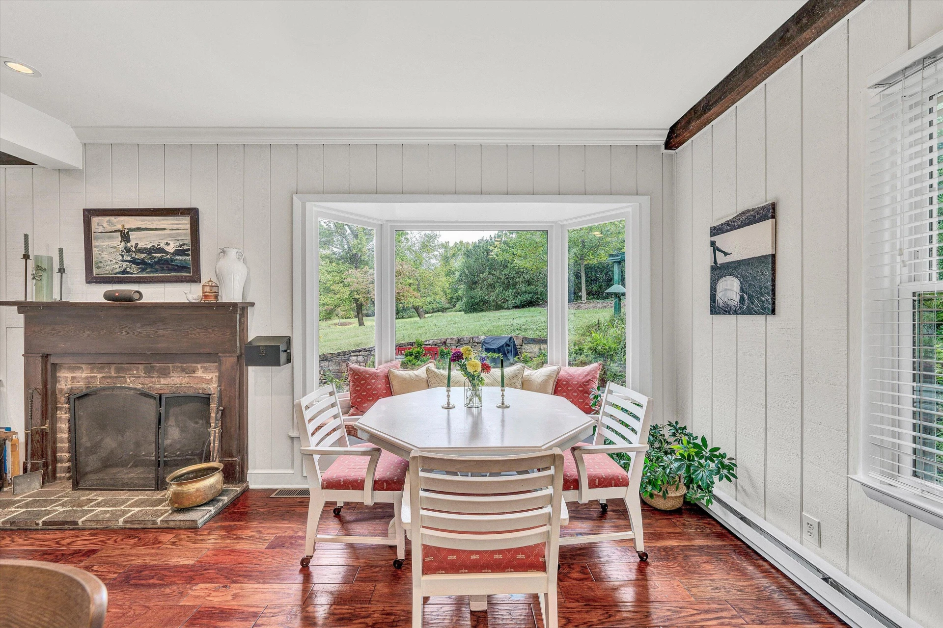 400 Walnut RD - Photo 14