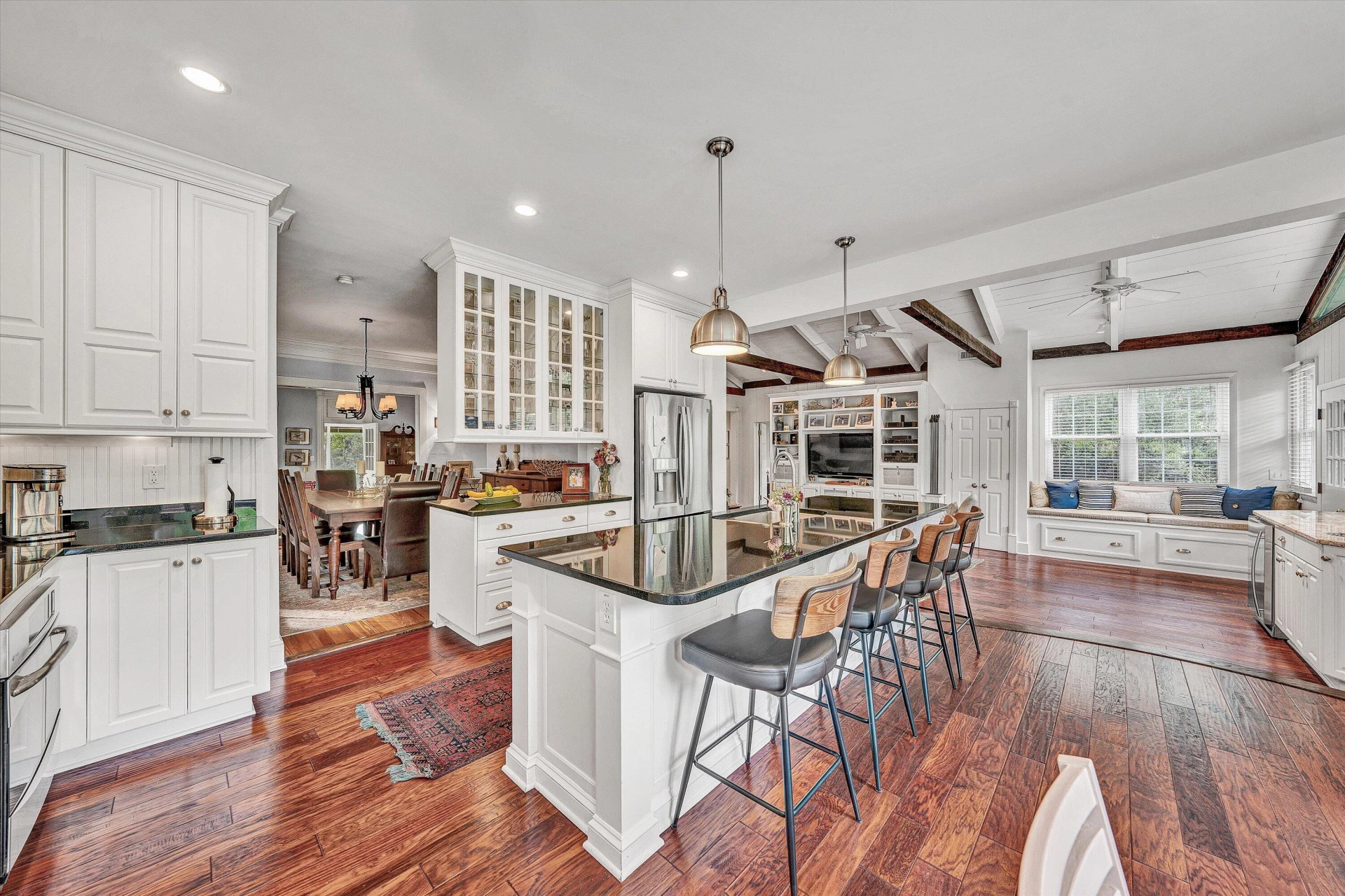 400 Walnut RD - Photo 16