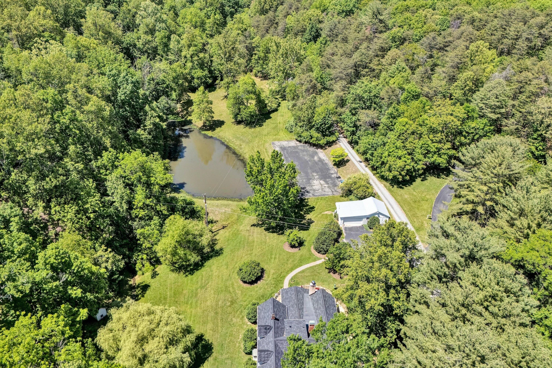 400 Walnut RD - Photo 64