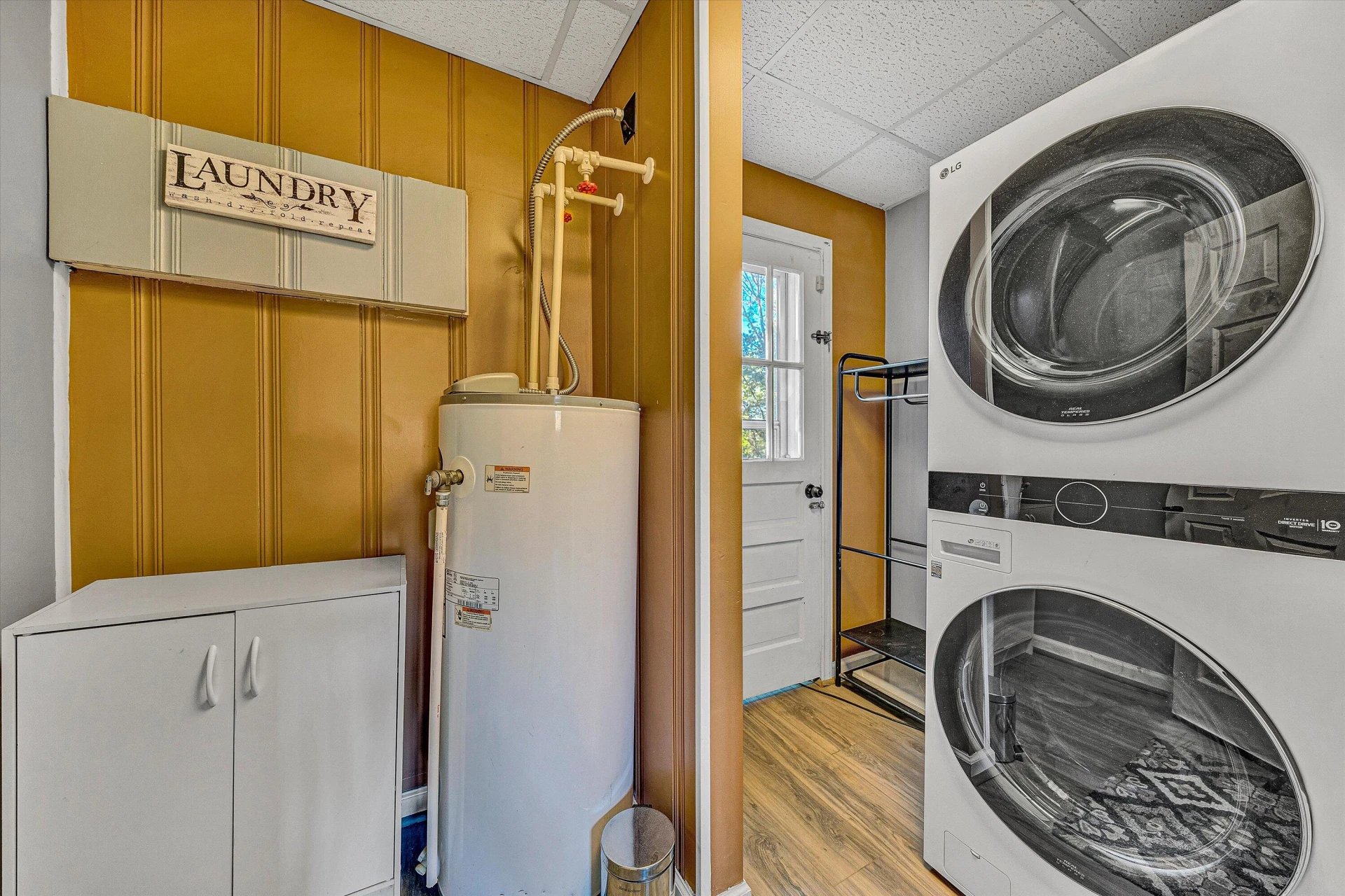 3516 Grandin RD SW - Photo 27