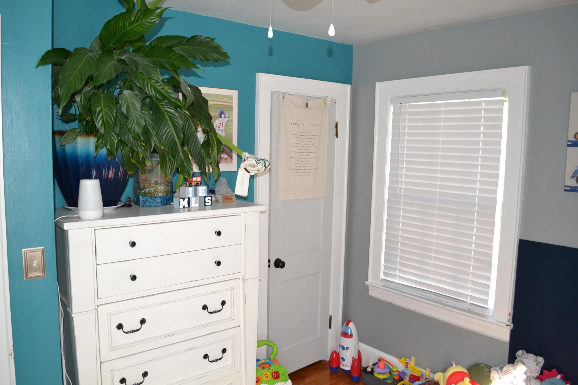 5329 Eden AVE - Photo 20