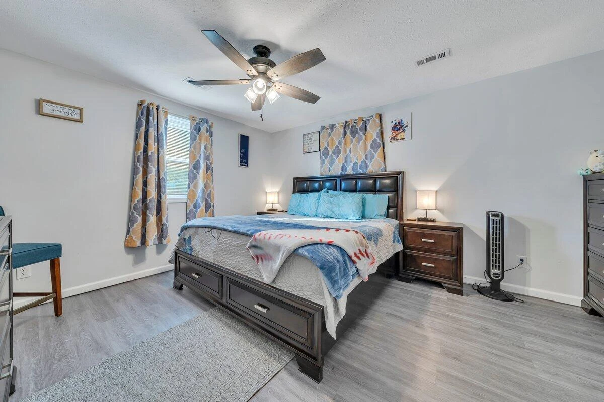 1384 Homeplace RD - Photo 14