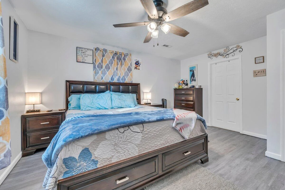1384 Homeplace RD - Photo 15