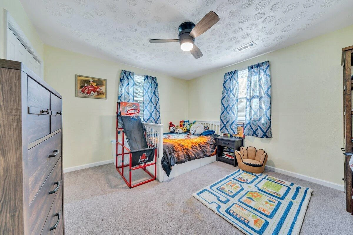 1384 Homeplace RD - Photo 19
