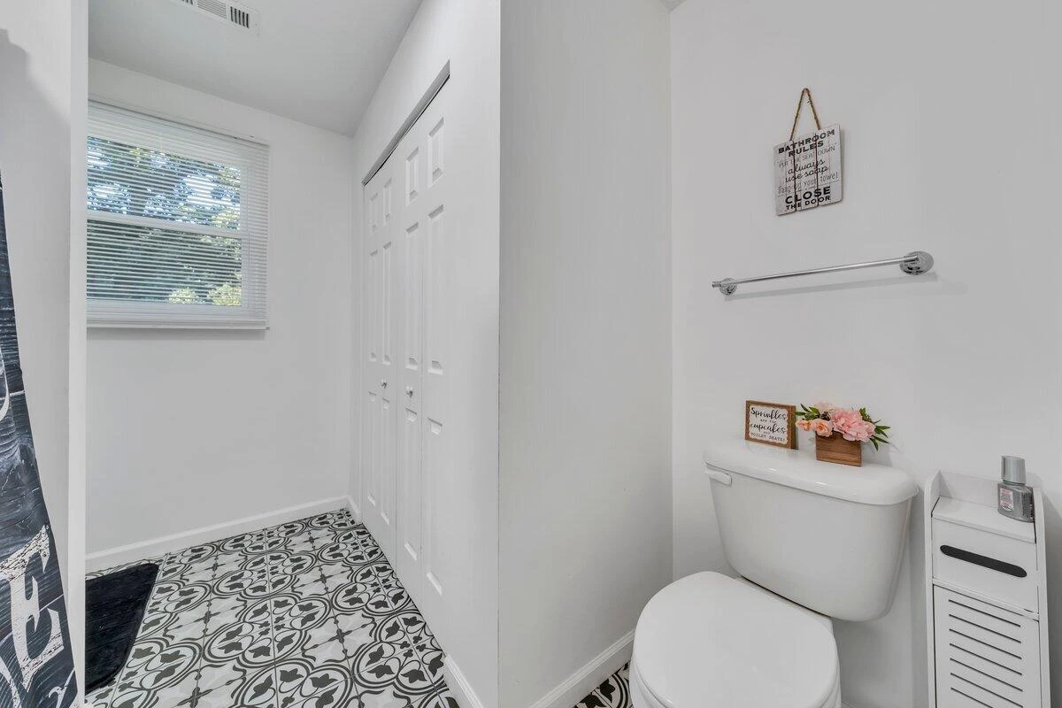 1384 Homeplace RD - Photo 21