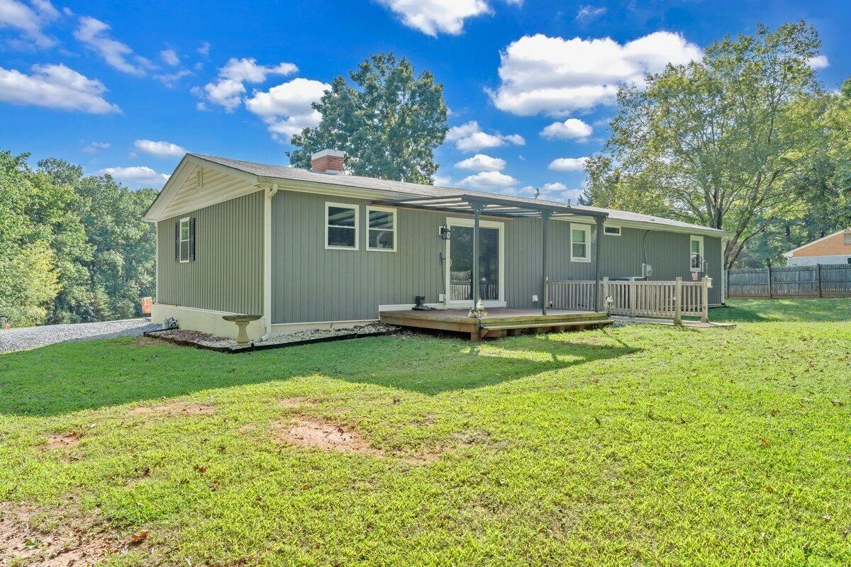 1384 Homeplace RD - Photo 27