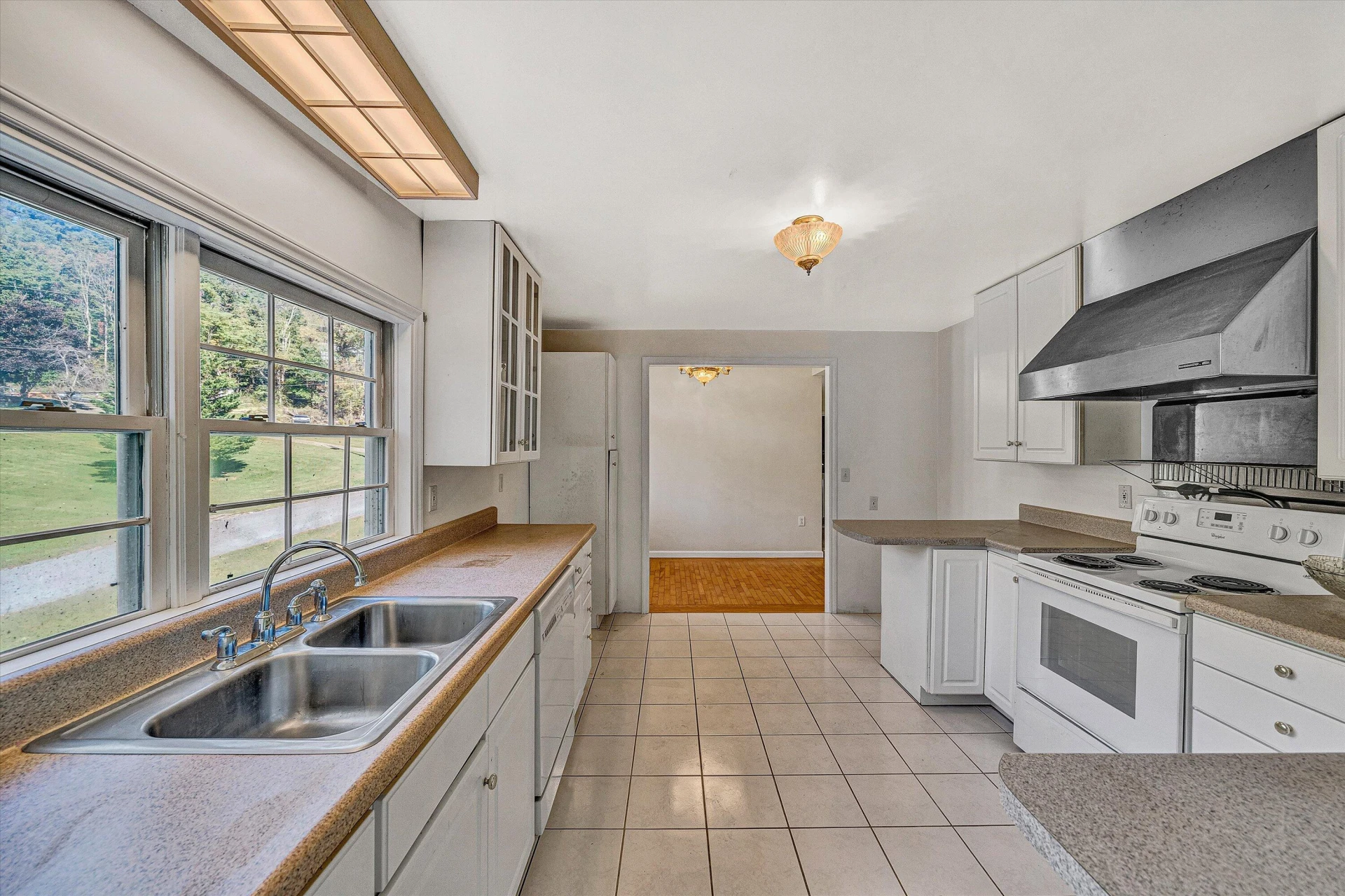 9459 AIRPOINT DR - Photo 11