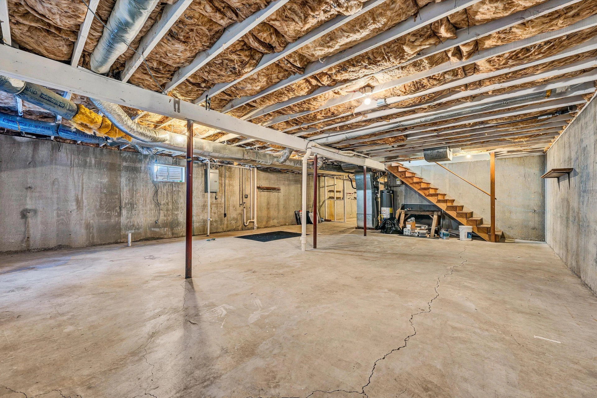 4477 Bonsack RD NE - Photo 37