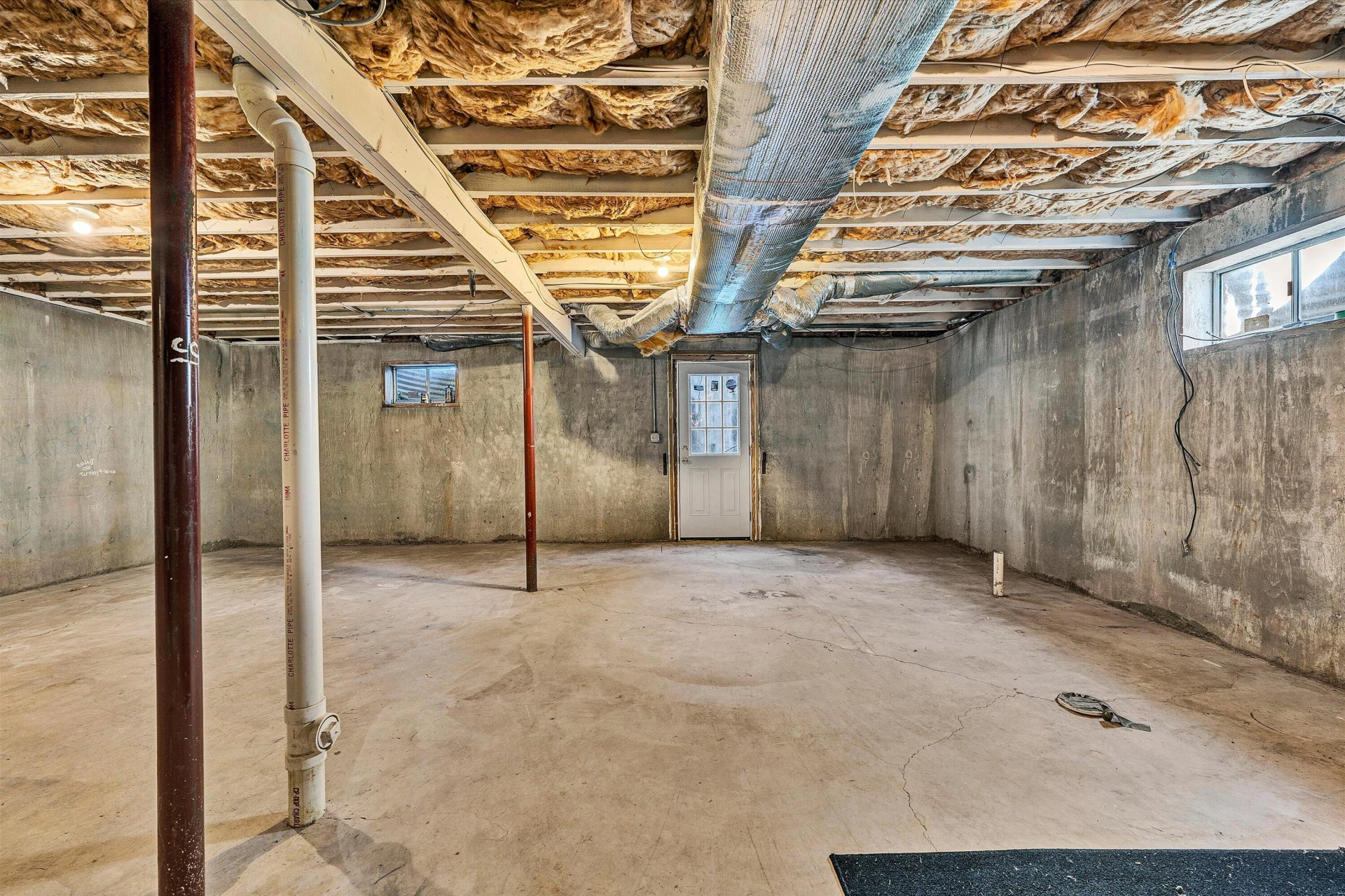 4477 Bonsack RD NE - Photo 38