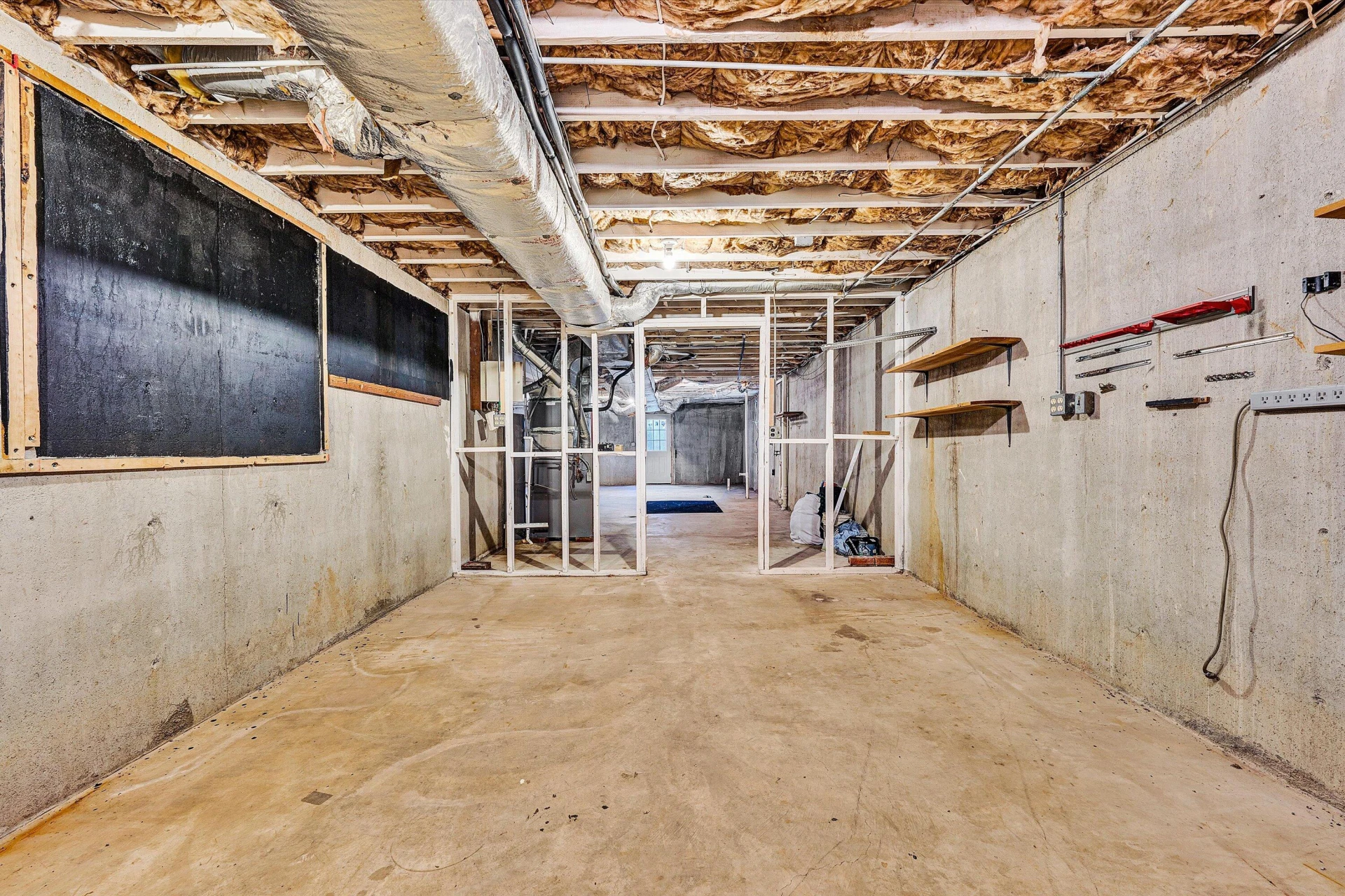 4477 Bonsack RD NE - Photo 40