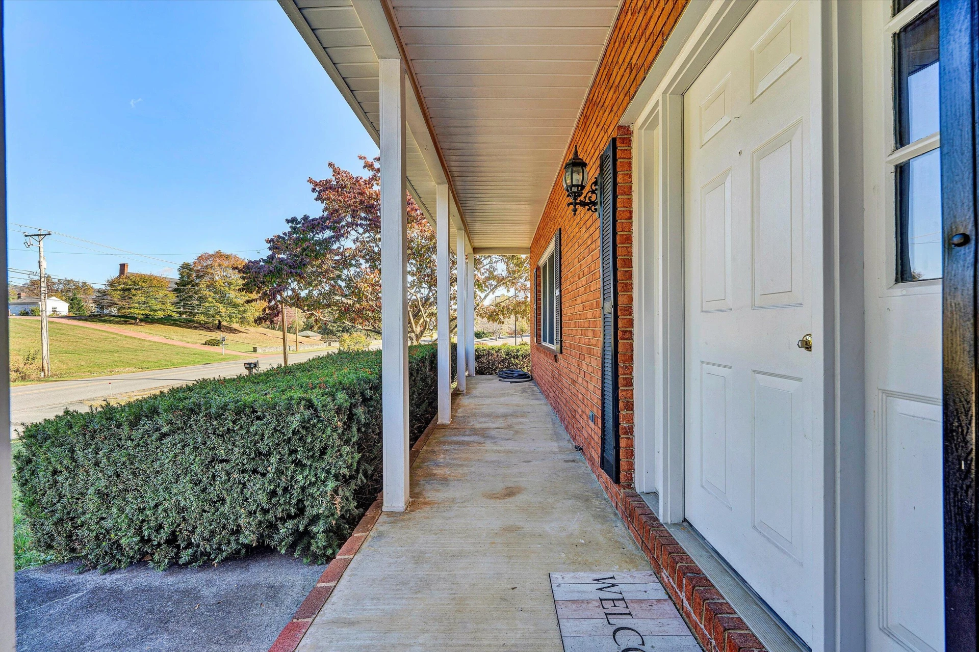 4477 Bonsack RD NE - Photo 5