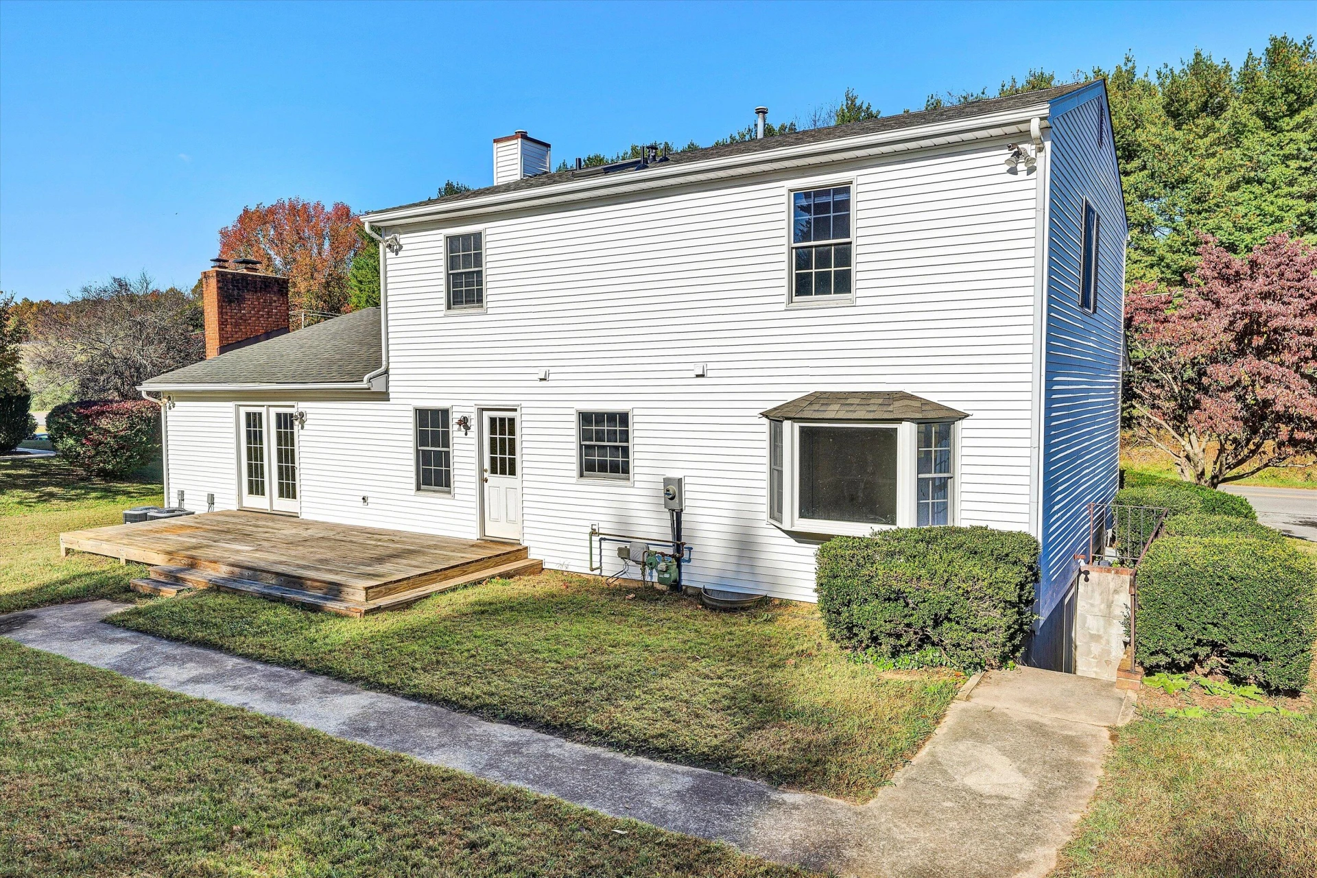4477 Bonsack RD NE - Photo 48