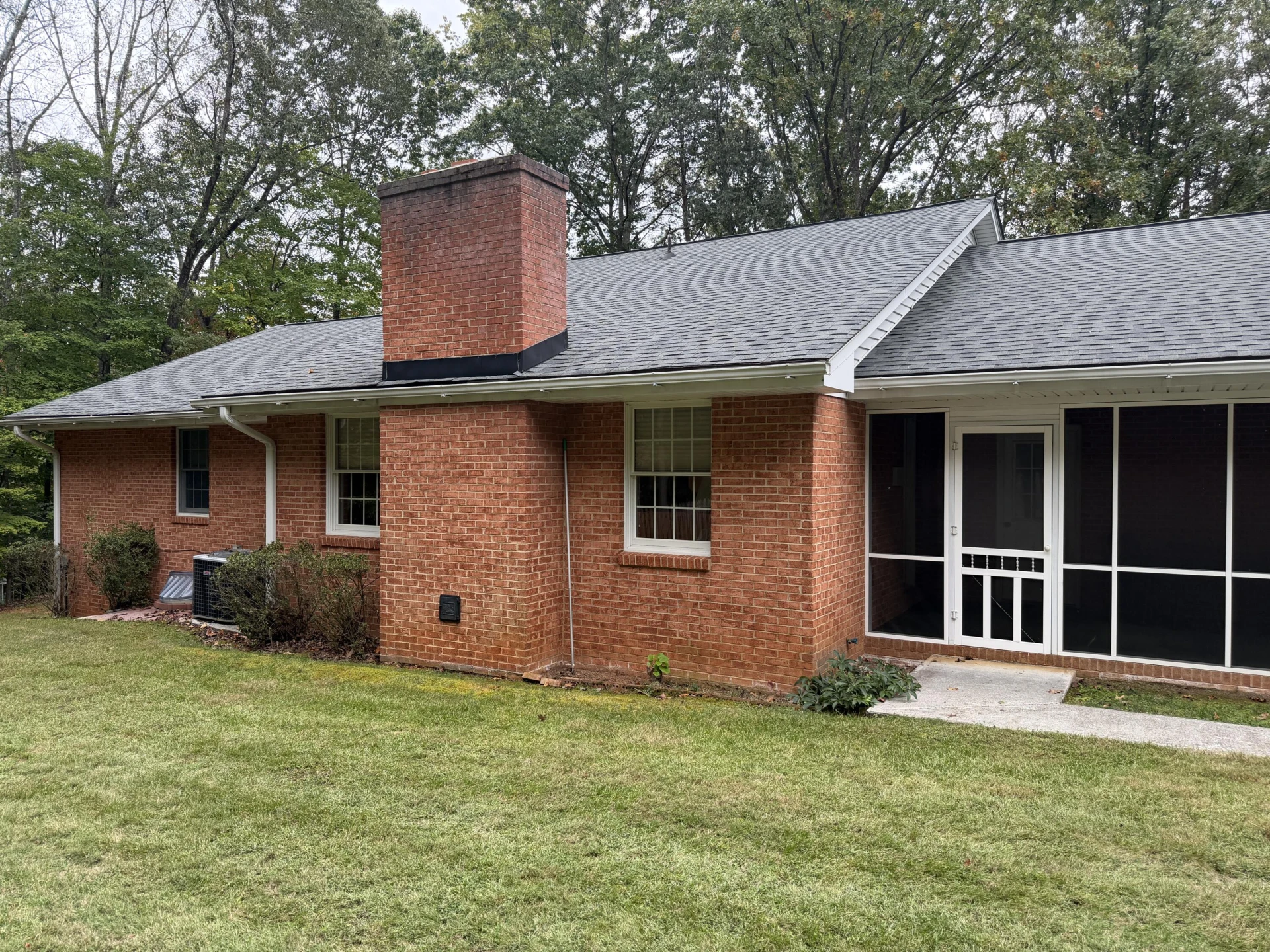 206 brookledge DR - Photo 2