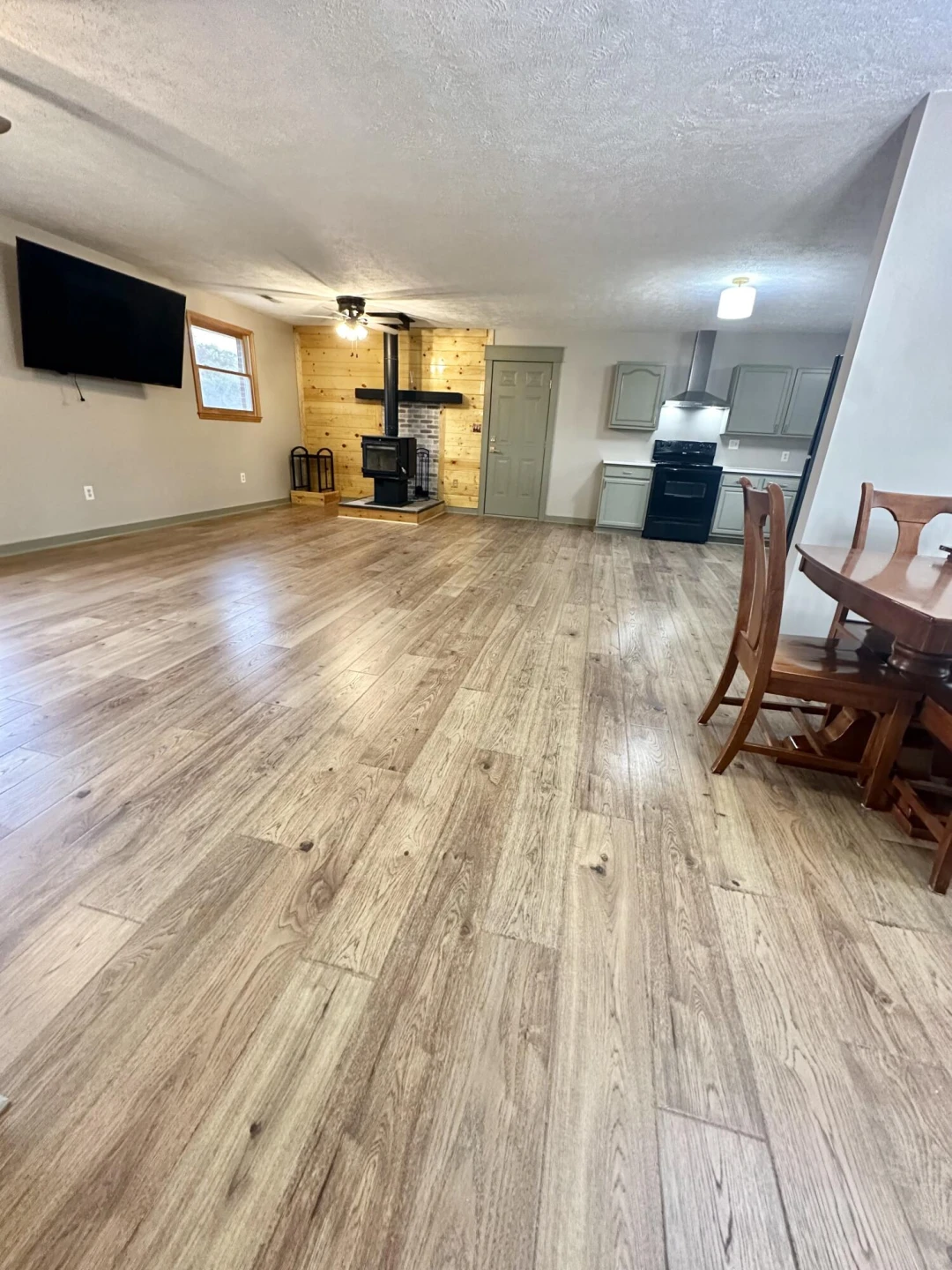 401 Broken Arrow LN - Photo 14