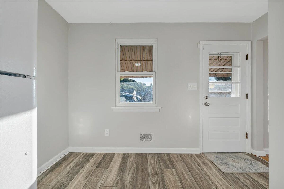 1608 Eddy AVE - Photo 14