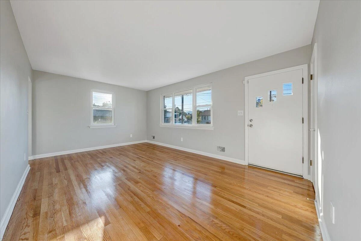 1608 Eddy AVE - Photo 18