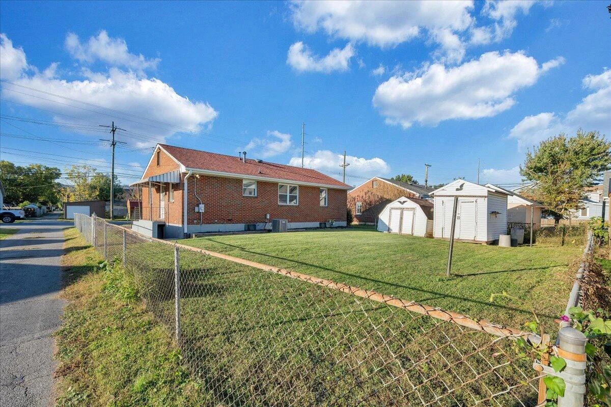 1608 Eddy AVE - Photo 11