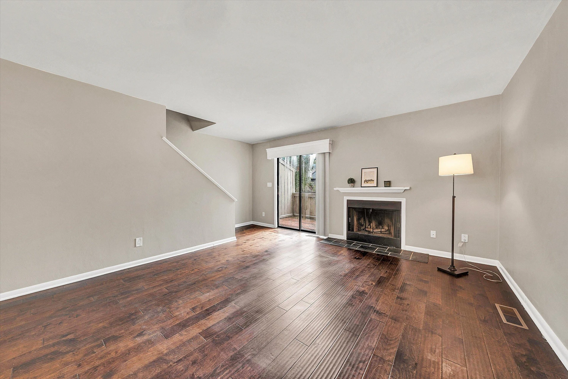 7313 Maple CT SW - Photo 16