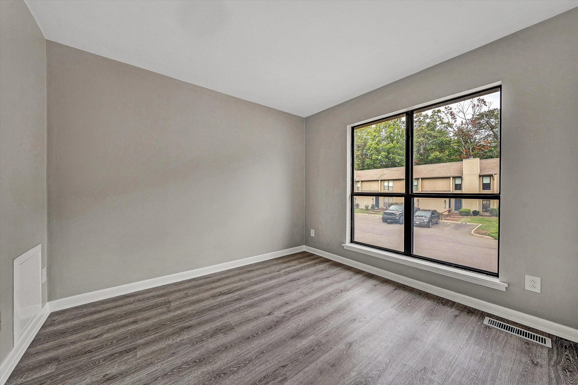 7313 Maple CT SW - Photo 23