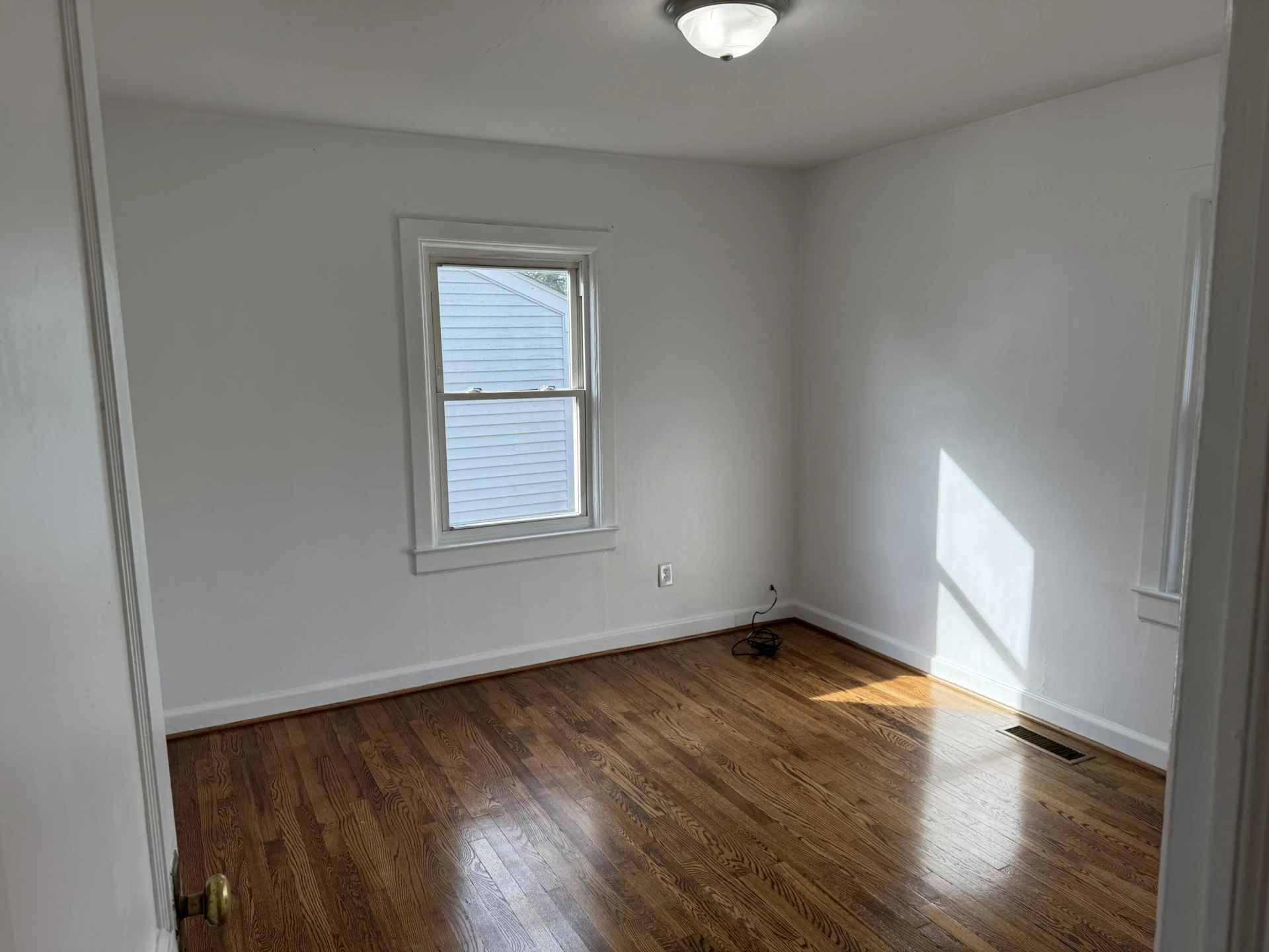 511 N Bruffey ST - Photo 11