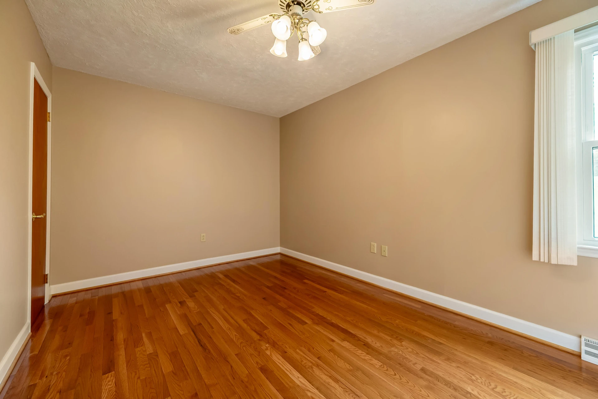103 Forest LN - Photo 28