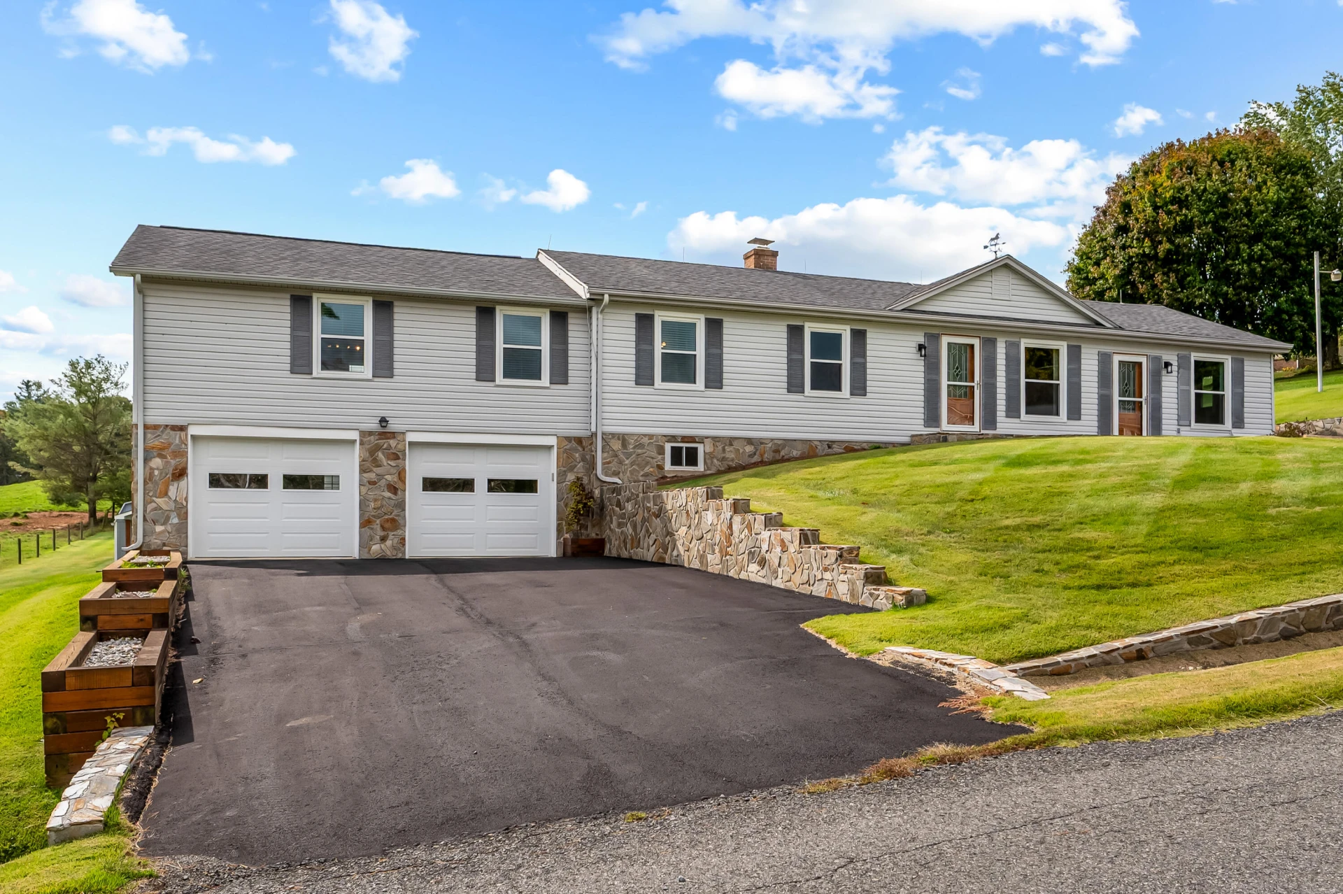 103 Forest LN - Photo 4