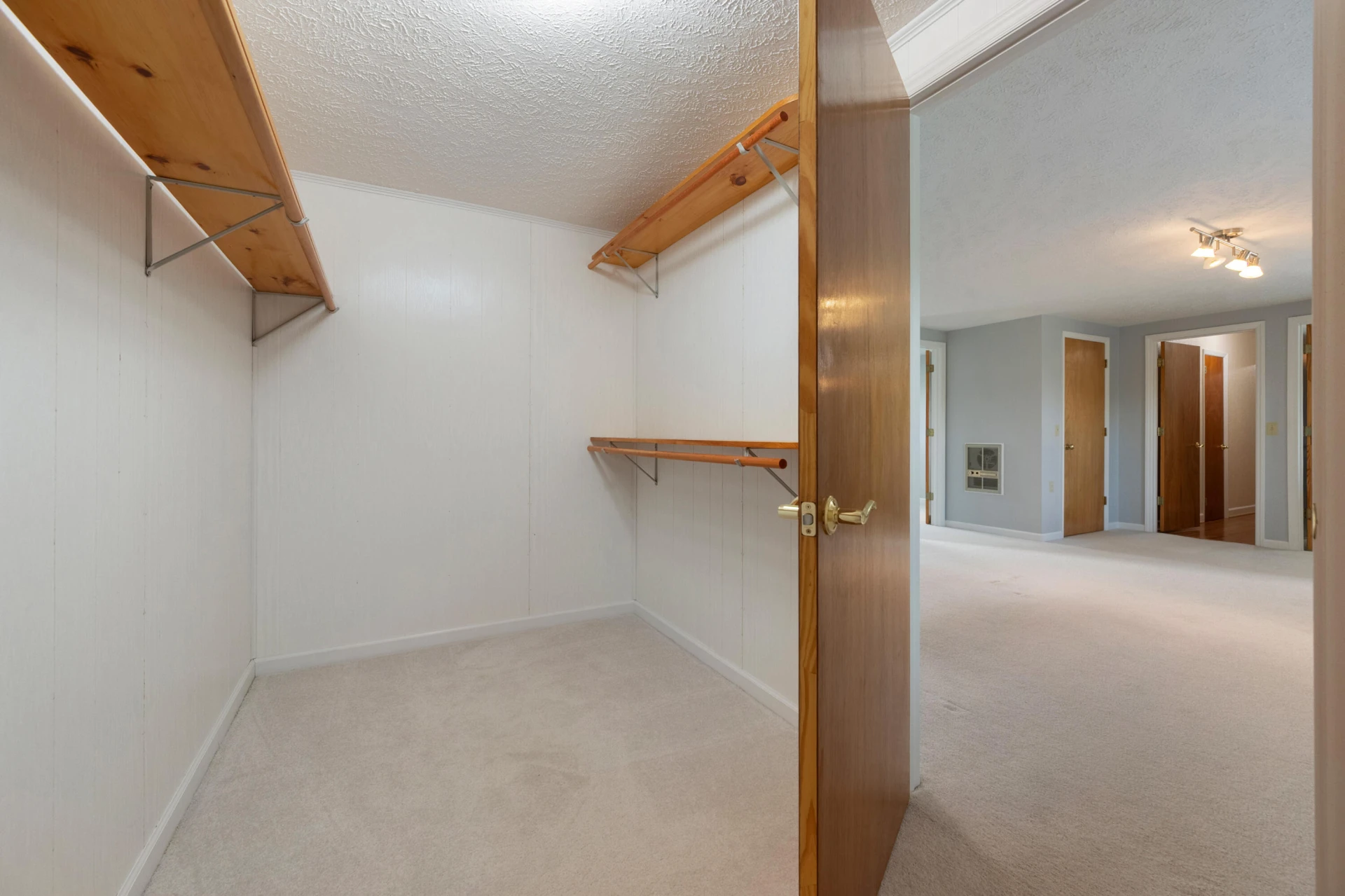 103 Forest LN - Photo 42