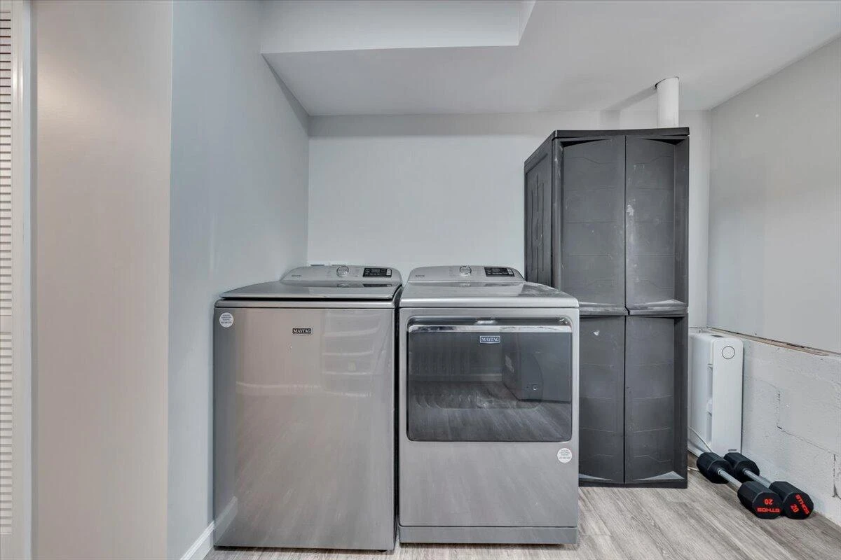 4018 Hazelridge RD NW - Photo 31