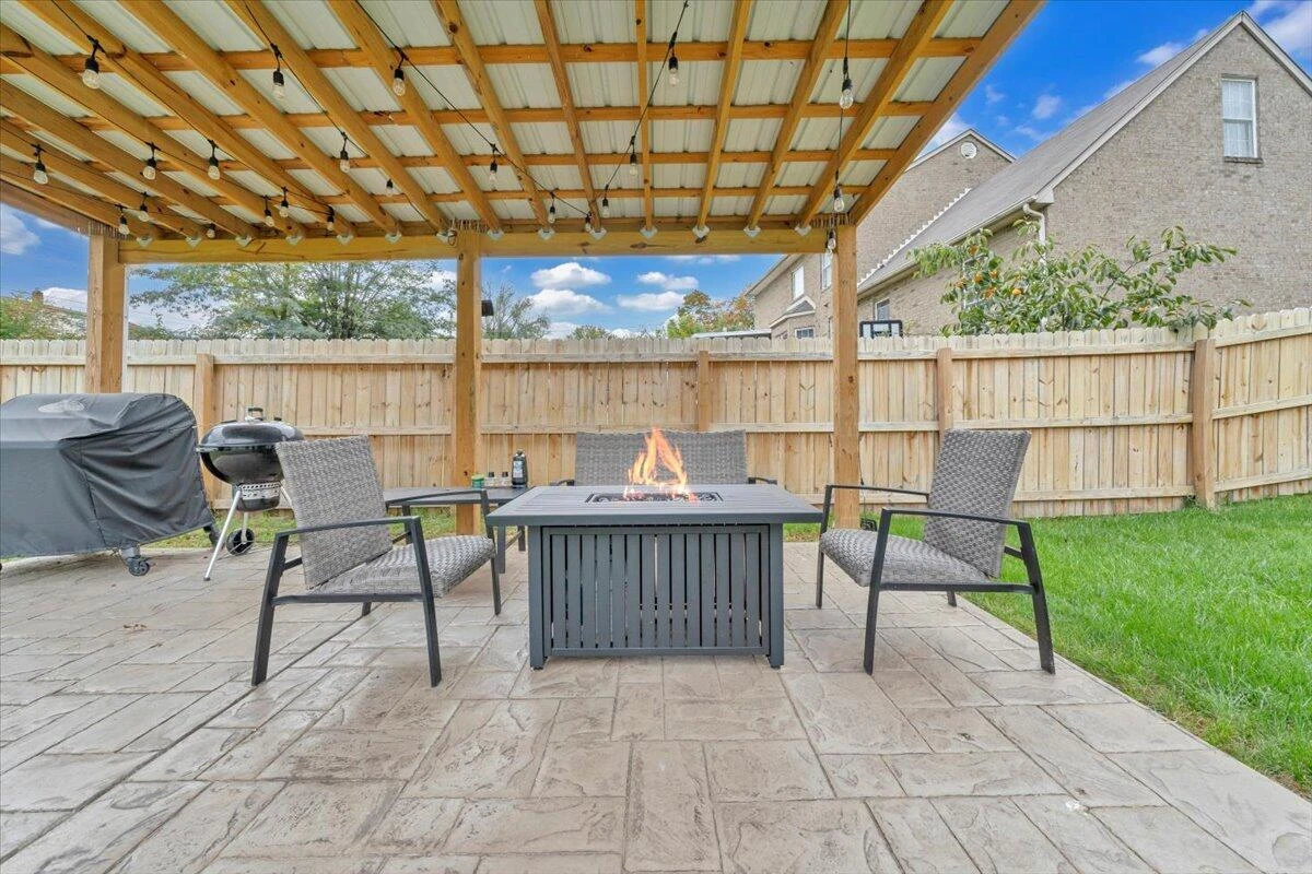 4018 Hazelridge RD NW - Photo 36