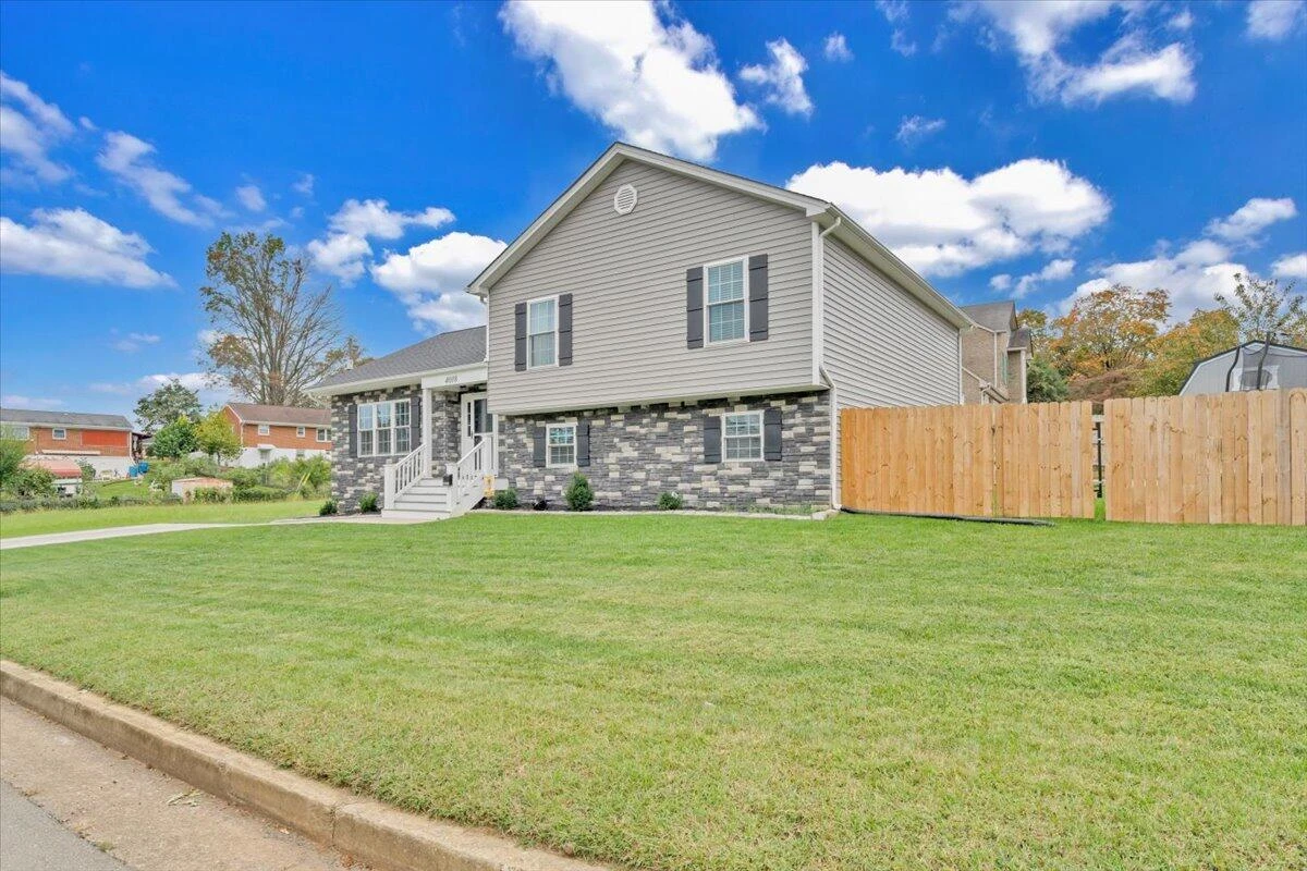 4018 Hazelridge RD NW - Photo 53