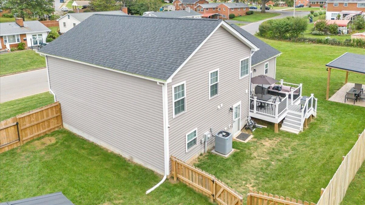 4018 Hazelridge RD NW - Photo 58